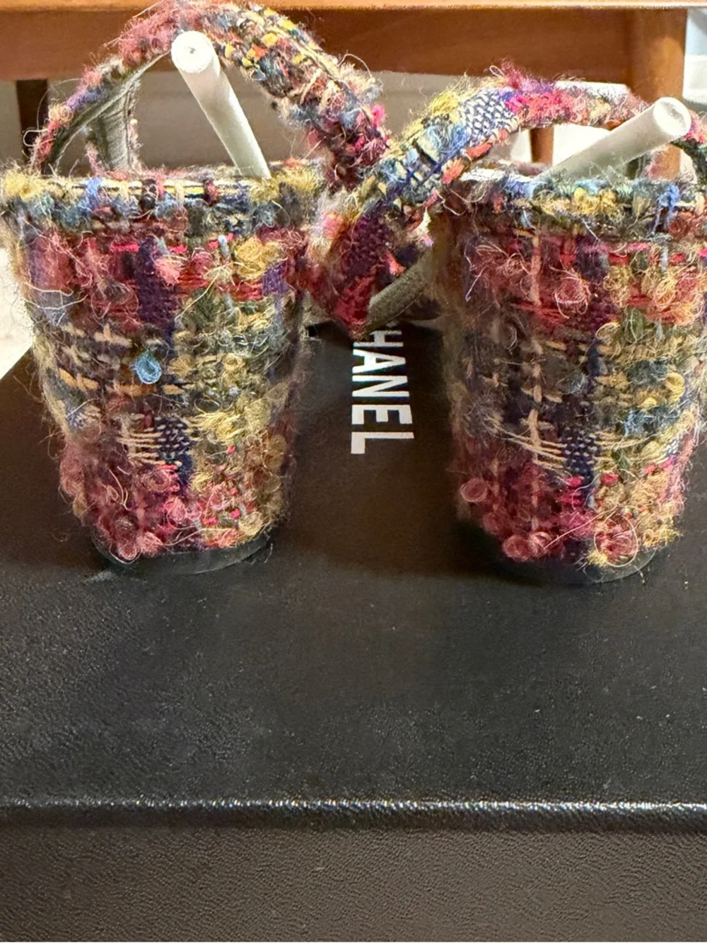 Chanel 22K Multicolor Tweed & Black Cap-Toe Slingbacks - Picture 6 of 8